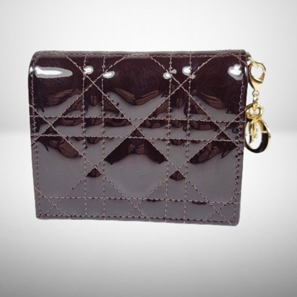 CHRISTIAN DIOR BURGUNDY WINE PATENT CANNAGE WALLET WITH REMOVABLE CHARM - Picture 5 of 16